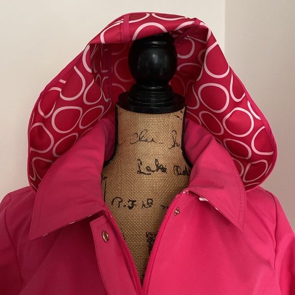 Dennis by Dennis Basso Women's L Hot Pink Rain Coat Hooded Jacket NEW - Picture 2 of 10